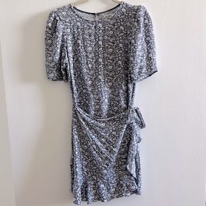 Abercrombie & Fitch Floral Blue and White Dress - Size S